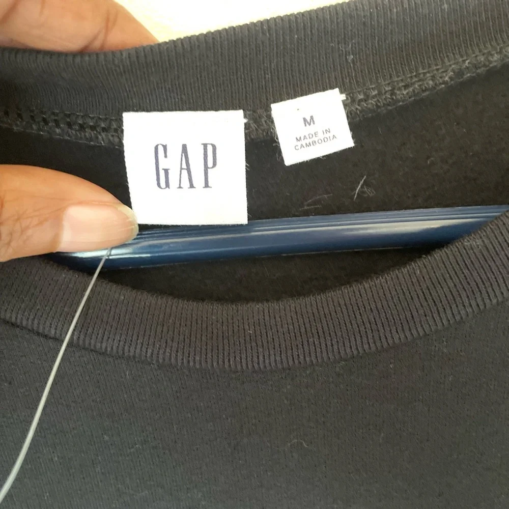 Women’s GAP Classic Sweatshirt Size Medium - Picture 4 of 4